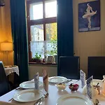 Hotel I Restauracja Castle Bystrzyca Kłodzka