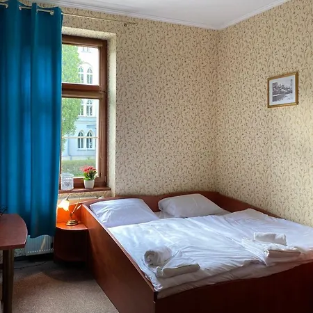 Hotel I Restauracja Castle 3*