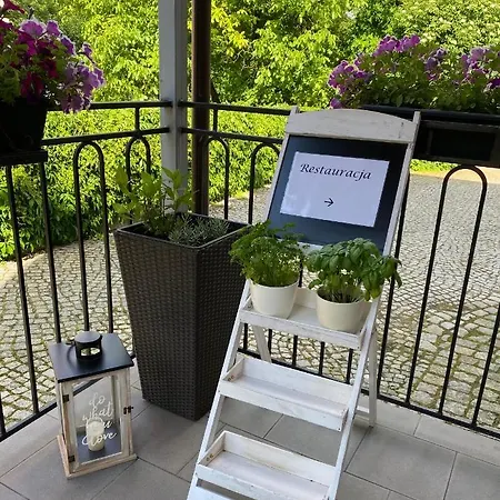 I Restauracja Castle 3*