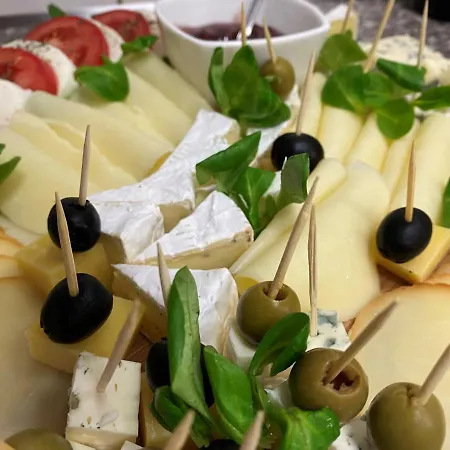 Hotel I Restauracja Castle 3*