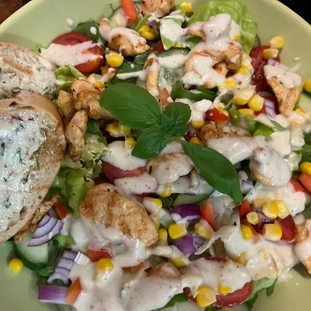 Hotel I Restauracja Castle 3*