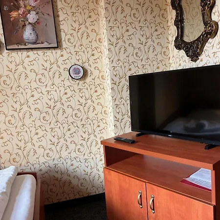 I Restauracja Castle Ξενοδοχείο 3*