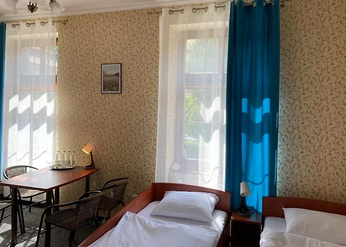 I Restauracja Castle Hotel 3*