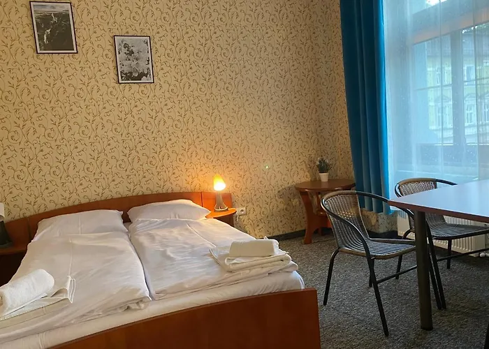 I Restauracja Castle 3* Bystrzyca Kłodzka