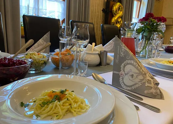 Hotel I Restauracja Castle 3*