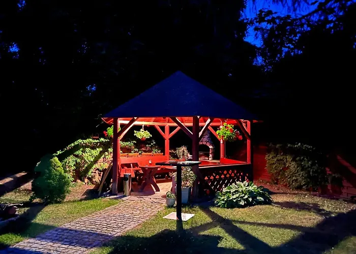 Hotel I Restauracja Castle 3*