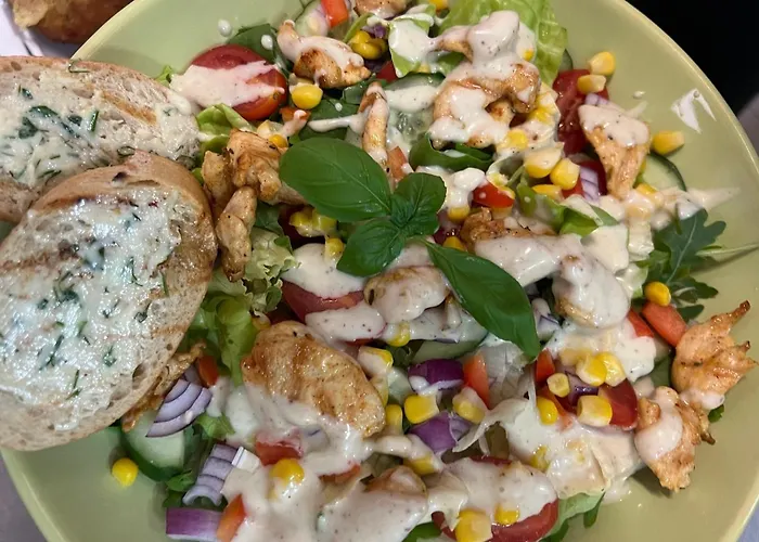 Hotel I Restauracja Castle 3*