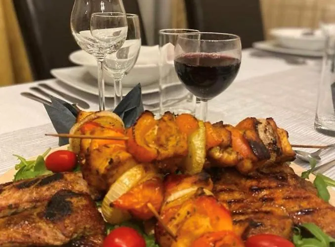 I Restauracja Castle Hotel 3*